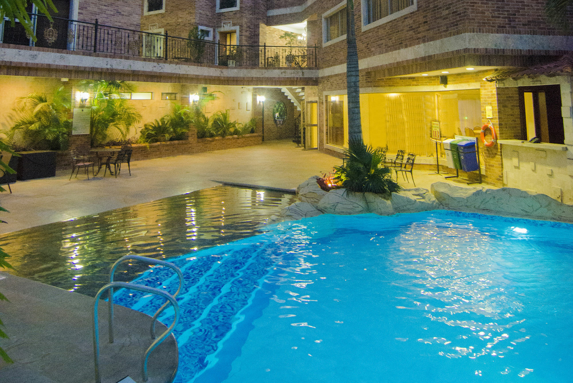 Hotel Windsor Barranquilla Buitenkant foto